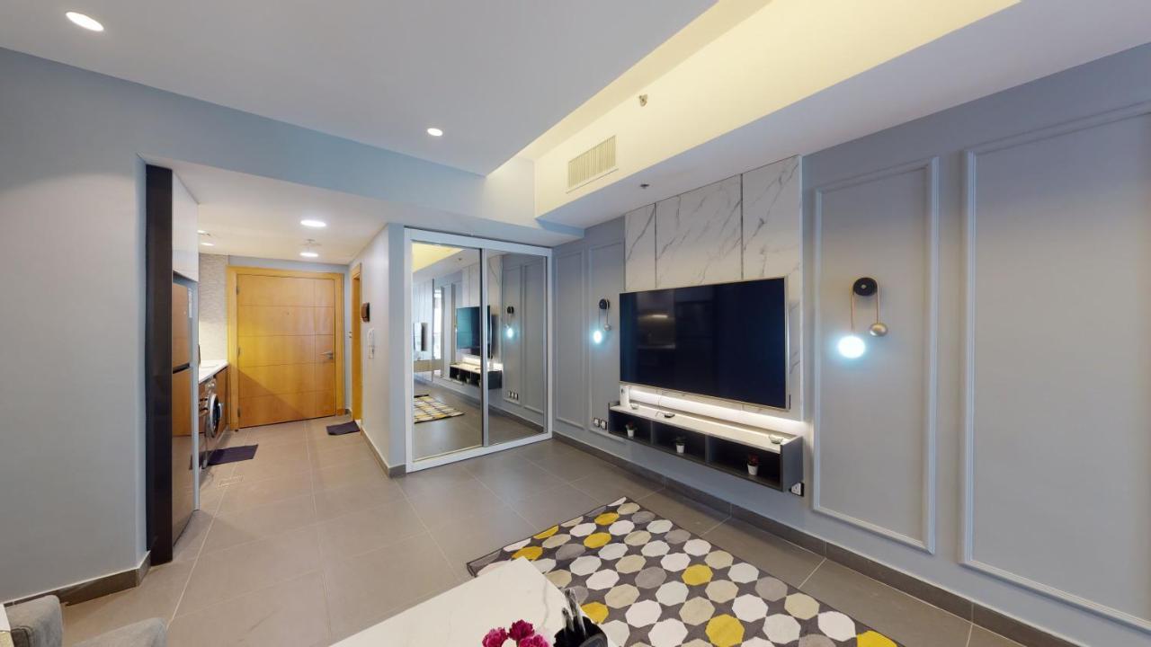 Al Fares Luxury Furnished Apartment-Damac Tower Bagian luar foto