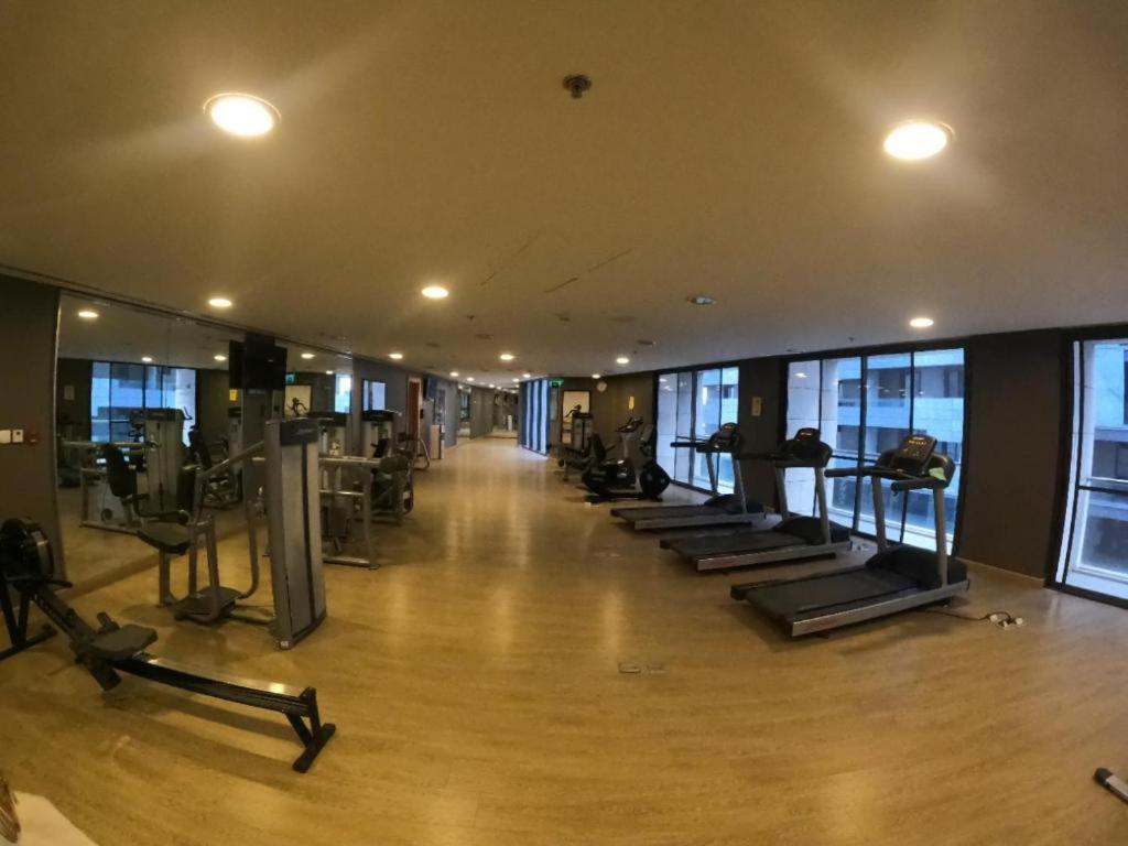 Al Fares Luxury Furnished Apartment-Damac Tower Bagian luar foto